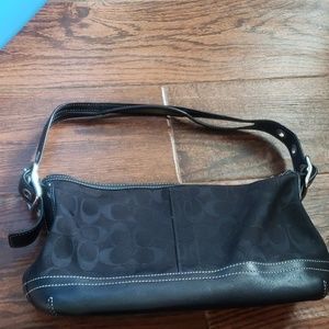 Coach purse black-authentic